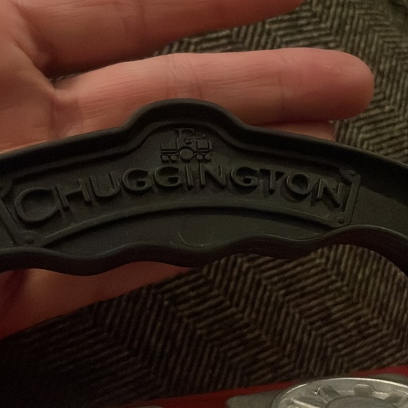 DISNEY CHUGGINGTON CARRY CASE - Picture 4 of 8